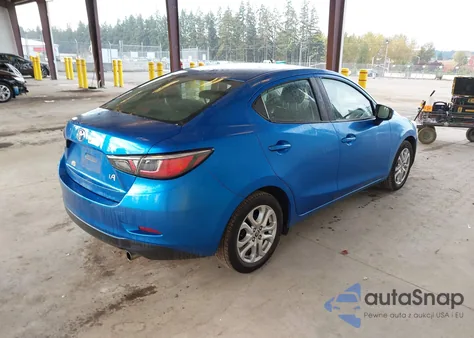 2017 Toyota Yaris Ia из США, поврежденный, VIN 3MYDLBYV8HY158884